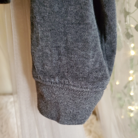 Aeropostale Womans GreyVelour Sweatshirt size L - Picture 4 of 4